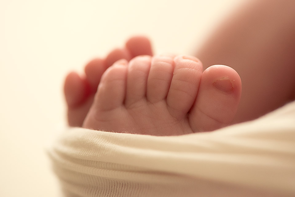 Neugeborenenfoto-Babyfotos-Babybilder